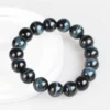 Blue Tiger Eye bead arrangement on the blue tiger eye bead bracelet Blue Tiger Eye bead arrangement on the blue tiger eye bead bracelet